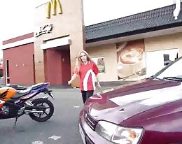 Sex Bei Mcdonalds: Einmal Das Fickmenu Bitte