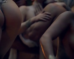 Spartacus: Römische Orgie
