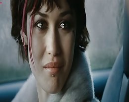 Olga Kurylenko - hitma