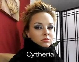 Cytheria-schwanger und squirting