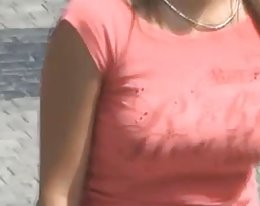 Bouncing Boobs in öffentlichen #4 die ultimative Zusammenstellung