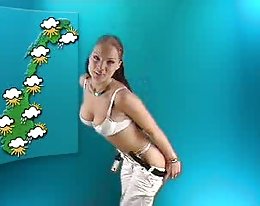 hübsches Mädchen Strippen auf cam