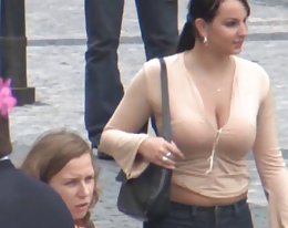 Candid – busty hüpfenden Titten Vol 4